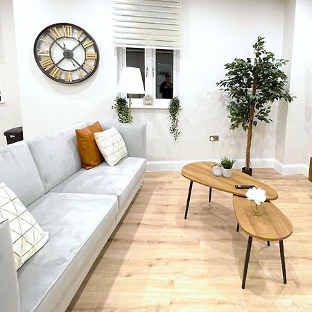 Shrewsbury Apartments By Bevolve - Free Parking Ngoại thất bức ảnh