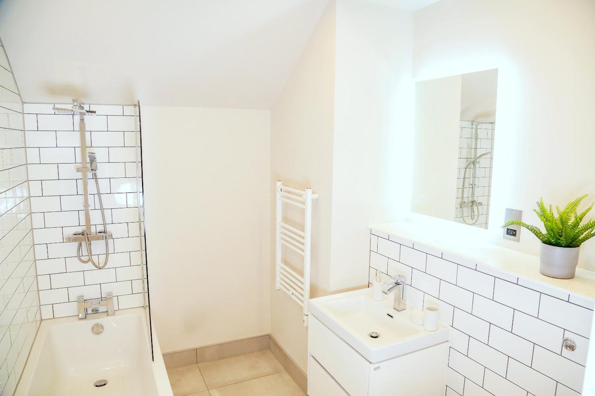 Shrewsbury Apartments By Bevolve - Free Parking Ngoại thất bức ảnh